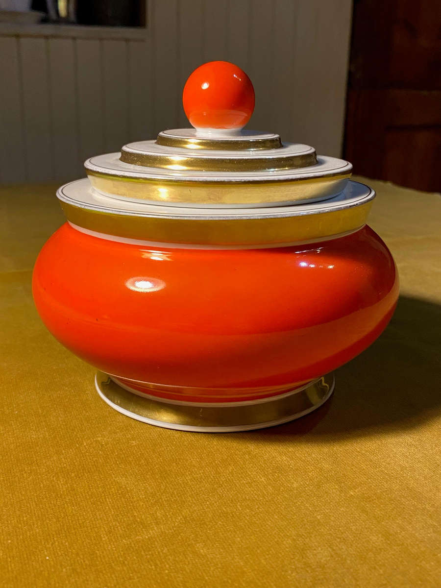 Hutschenreuther Selb Paul Miller Bavaria Gold Trim Lidded Vessel