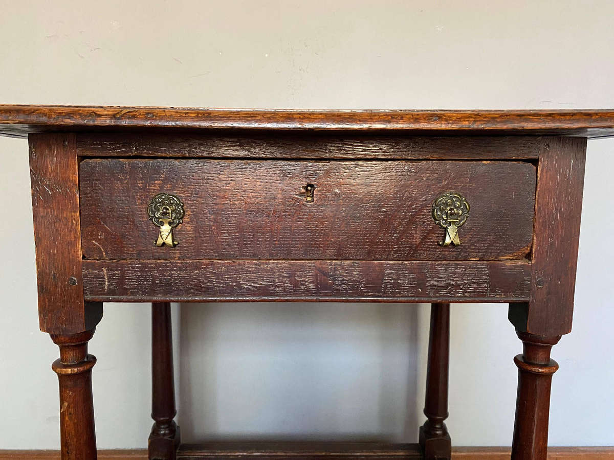 17th century Oak Side Table