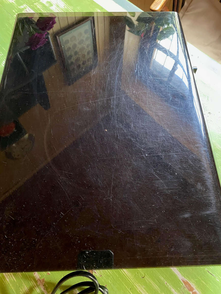 NAD 5120 Stereo Turntable