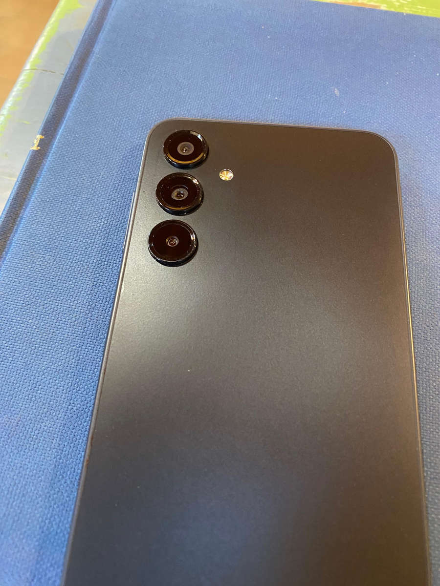 Samsung Galaxy A16 128GB - Dual Sim - Black (2025) MINT CONDITION