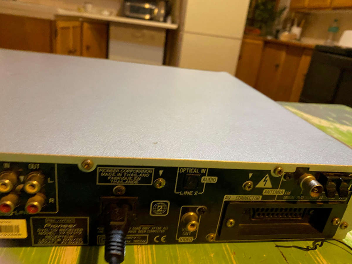 Pioneer XV-DV313 Dvd Cd Home Theatre Receiver Surround system plus remote