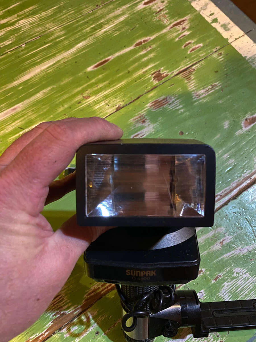Sunpak G4500 Handle Mount Electronic Flash