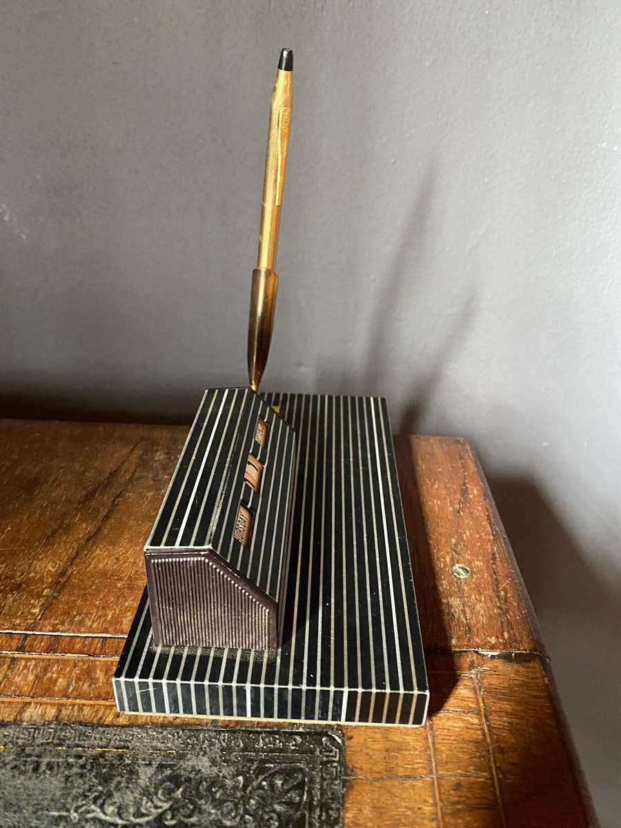 Perpetual Calendar pen Holder