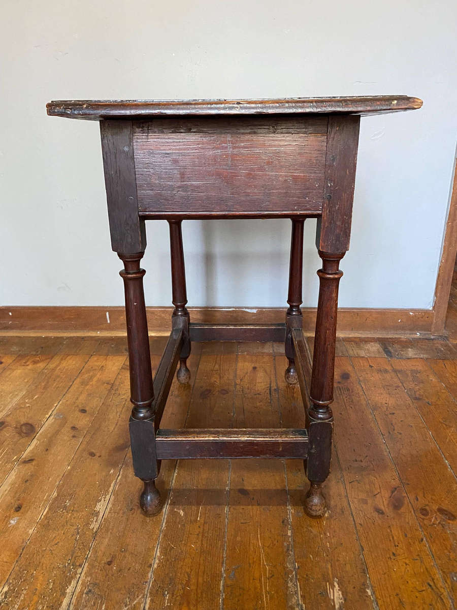 17th century Oak Side Table