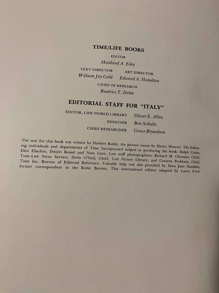 Lot of 26 Volumes Time Life World Library Book Set 1960's