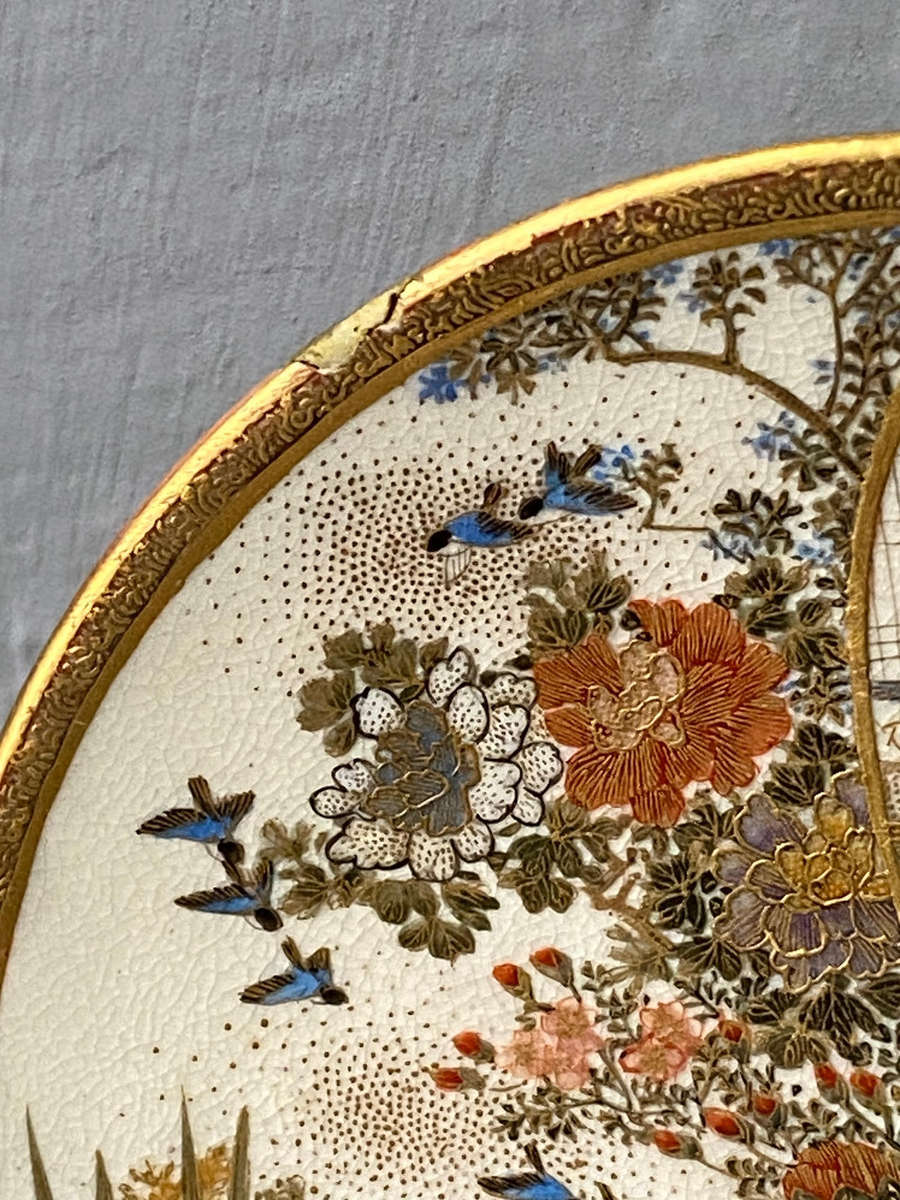 Fine Japanese Satsuma Hand Painted Plate - Signed