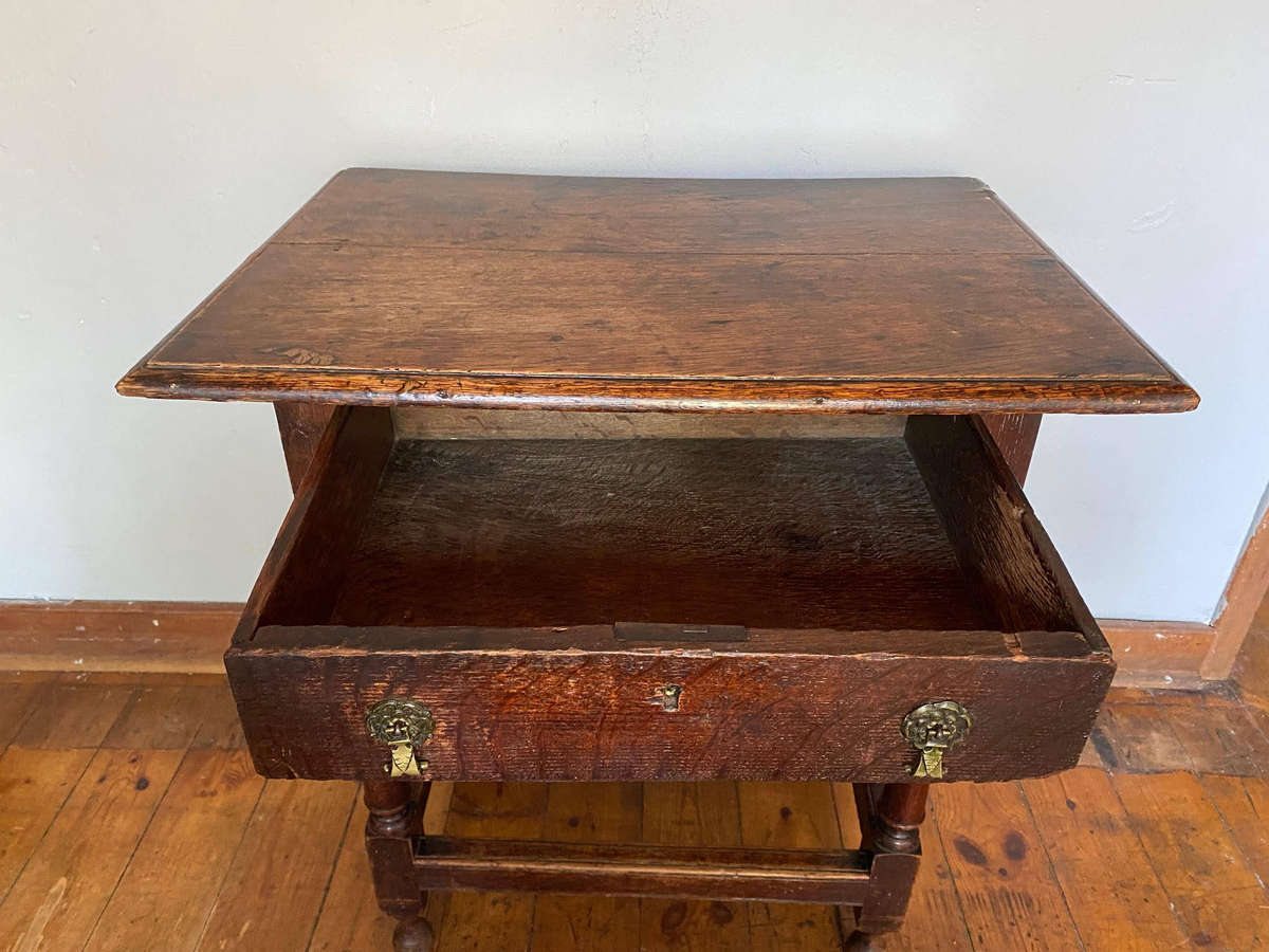 17th century Oak Side Table