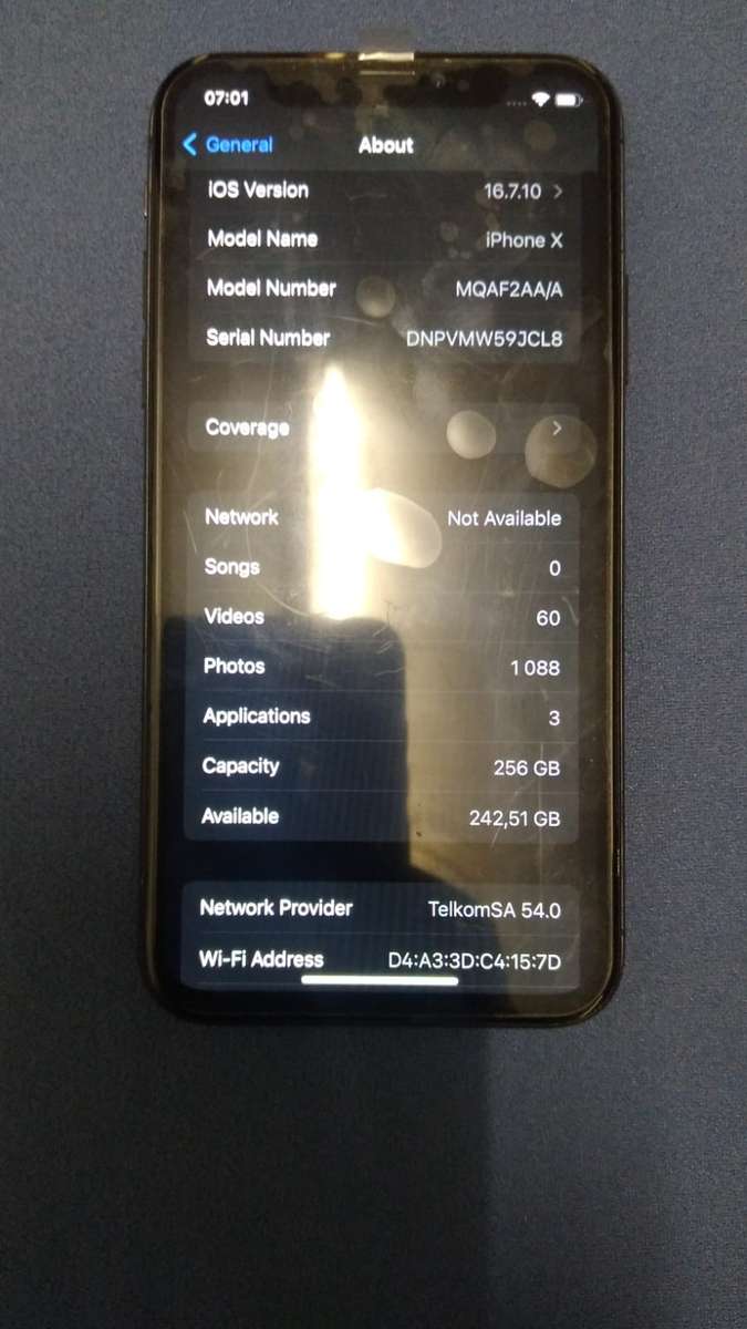 Apple iphone X **amazing condition**PLEASE READ DESCRIPTION