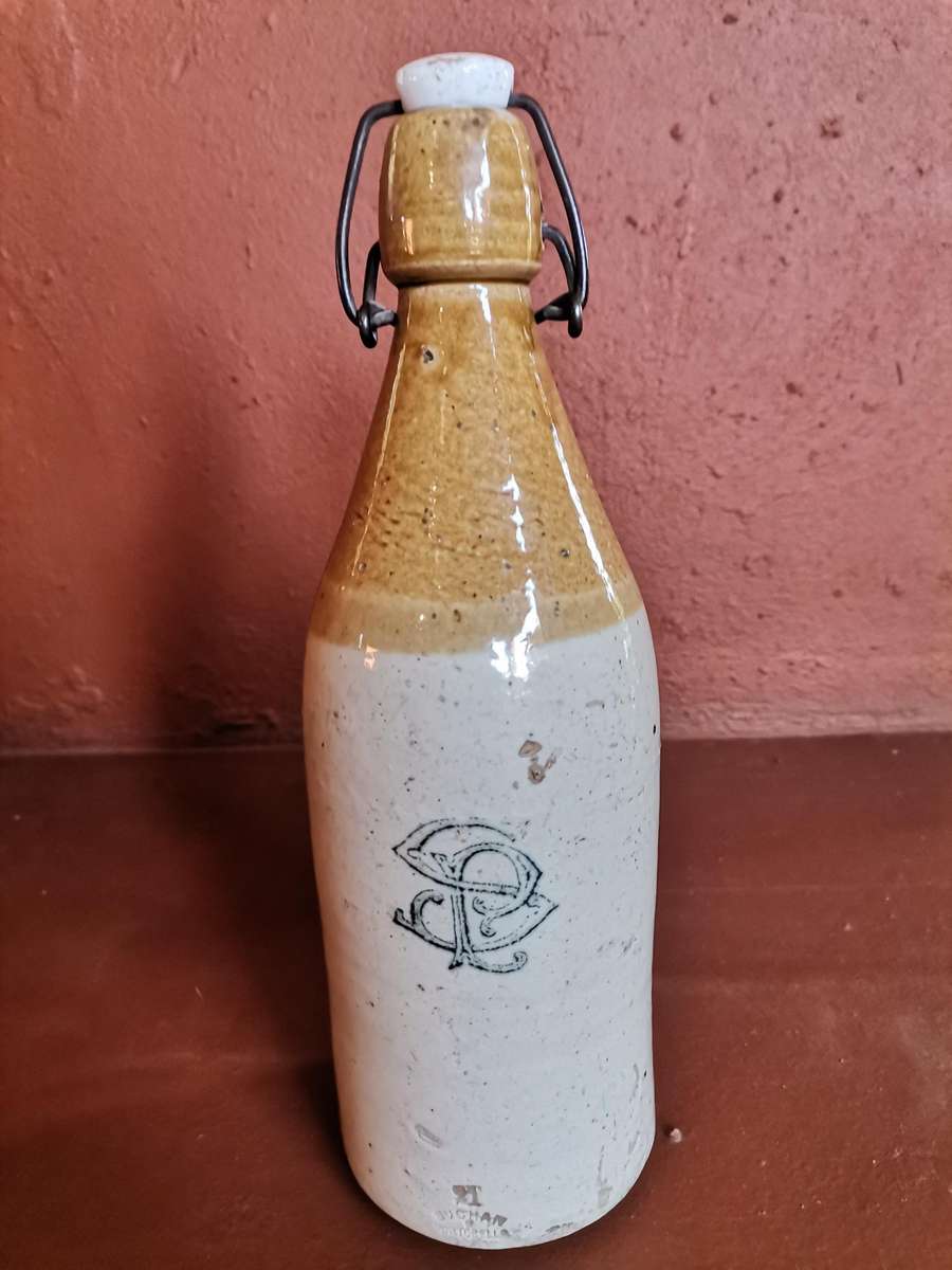 P. SULLIVAN  & SON BEACONSFIELD antique ginger beer bottle