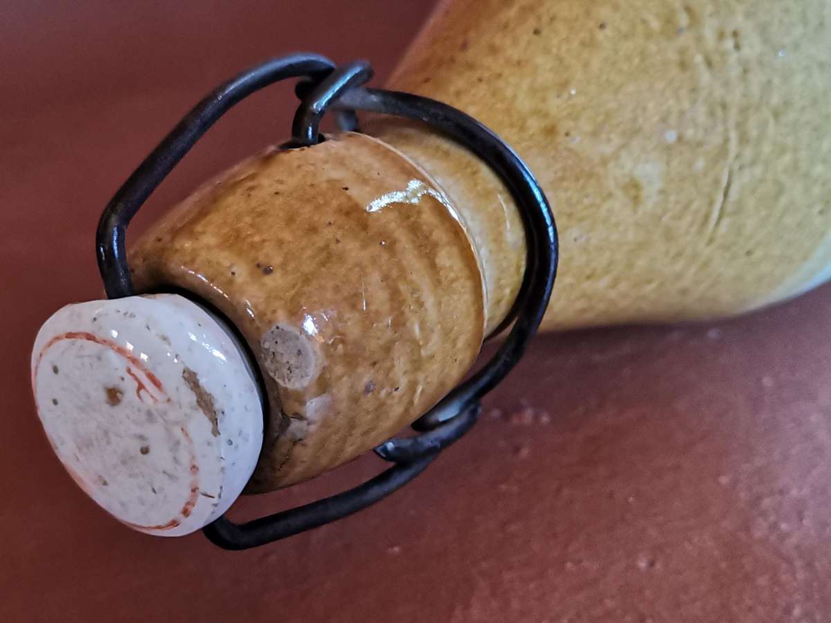 P. SULLIVAN  & SON BEACONSFIELD antique ginger beer bottle