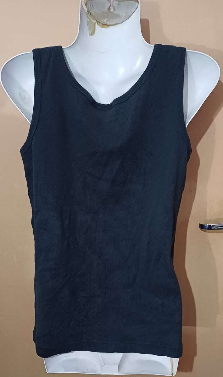 Ladies - Black Top - Make - Legend - Size - no size