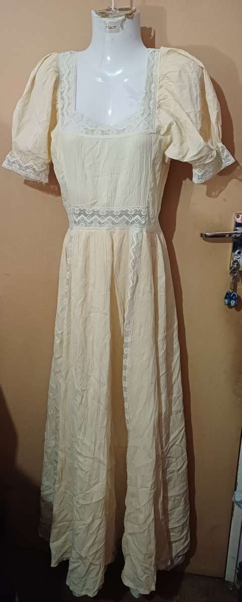 Ladies -Multicolored Dress - Make - no make - Size - no size