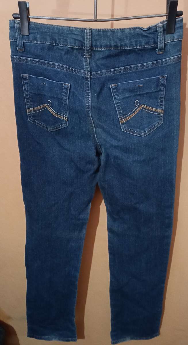 Ladies - Blue Jeans - Make - Contempo - Size - 8