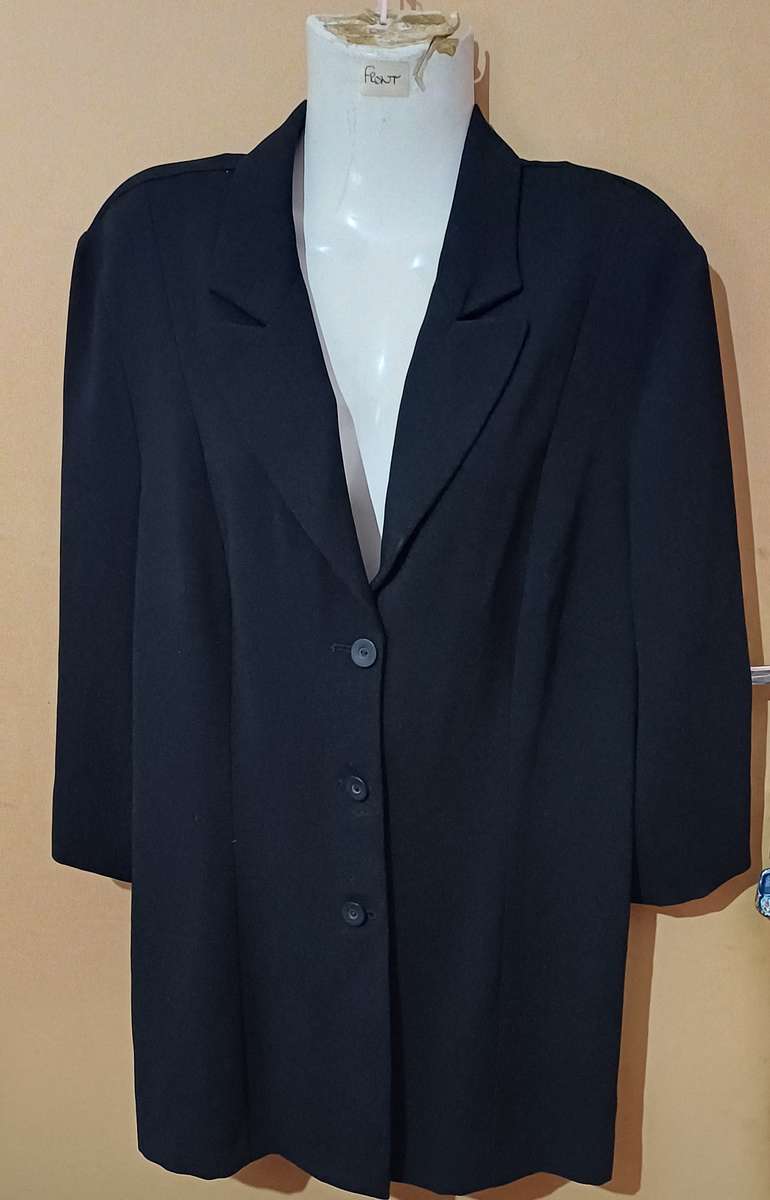 Ladies - Black Blouse - Make - Woolworths - Size - 16