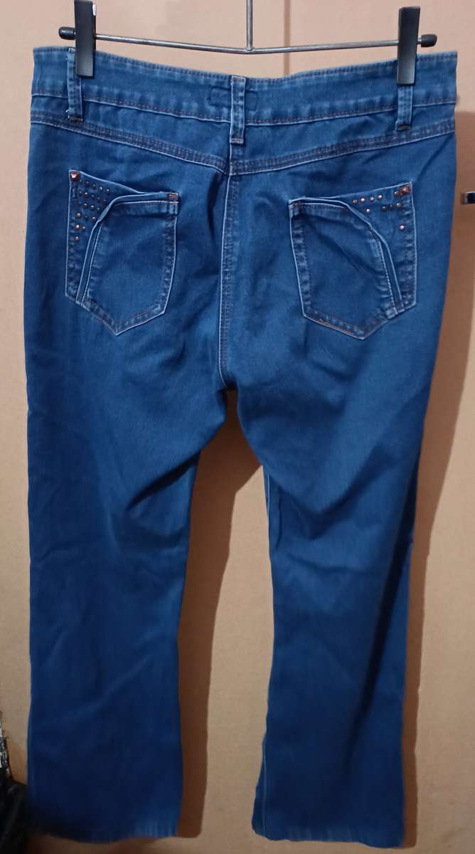 Ladies - Blue Jeans - Make - Queens Park - Size - 12