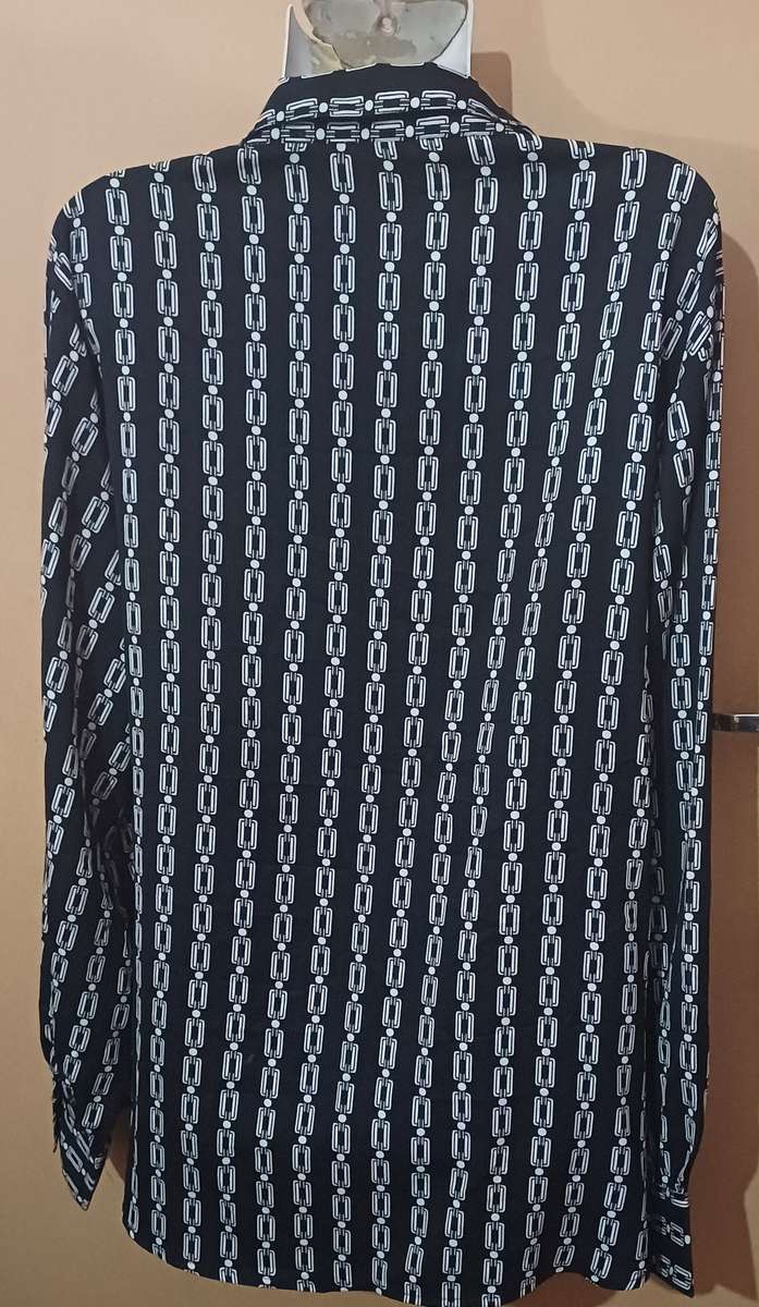 Ladies - Multicolored Blouse - Make - Foschini - Size - 20