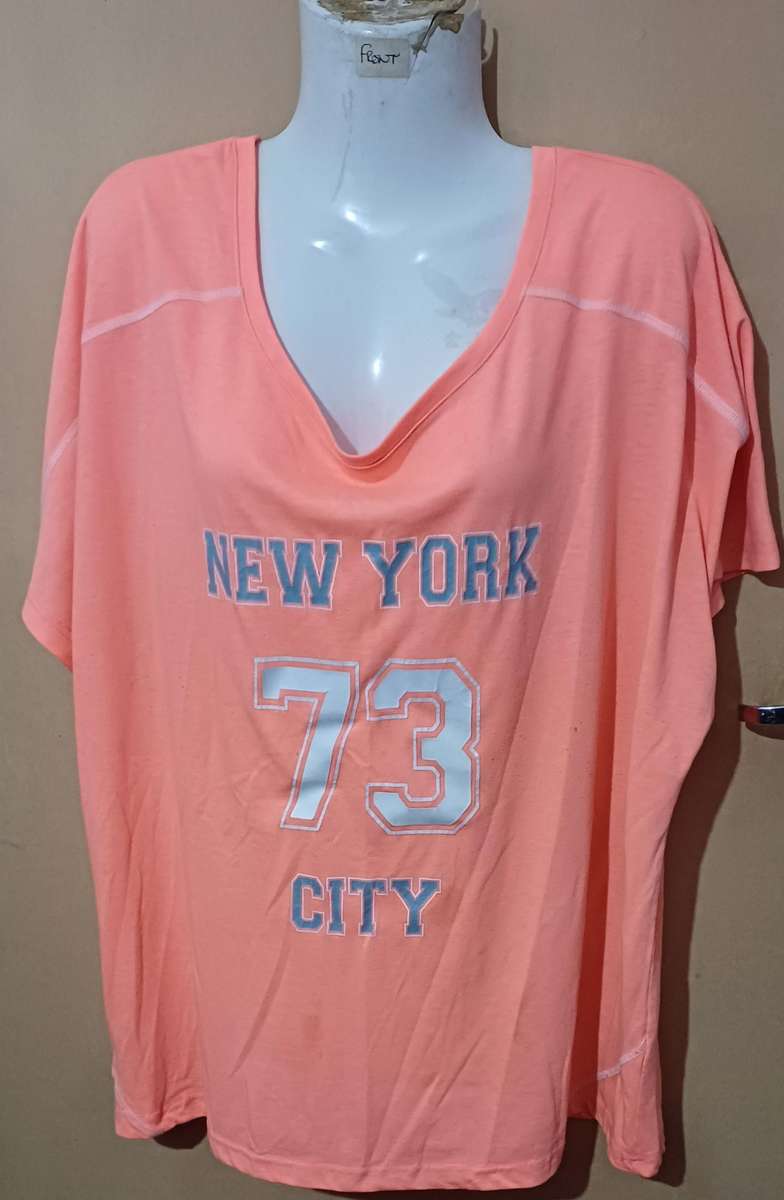 Ladies - Top - Make - Donna Claire - Size - 22