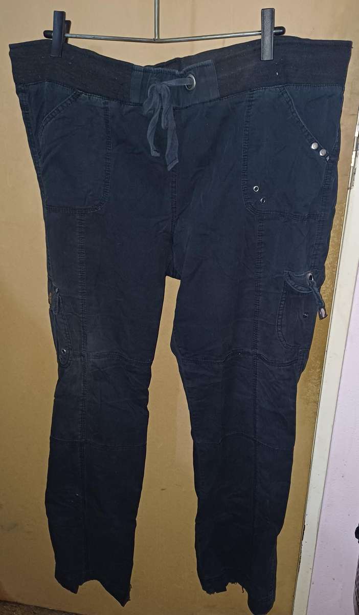 Ladies - Pants - Make - Donna-Claire - Size - 18