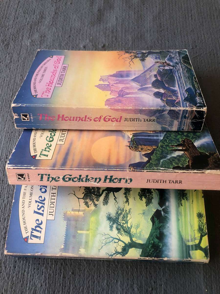 The Hound and the Falcon Trilogy - Judith Tarr