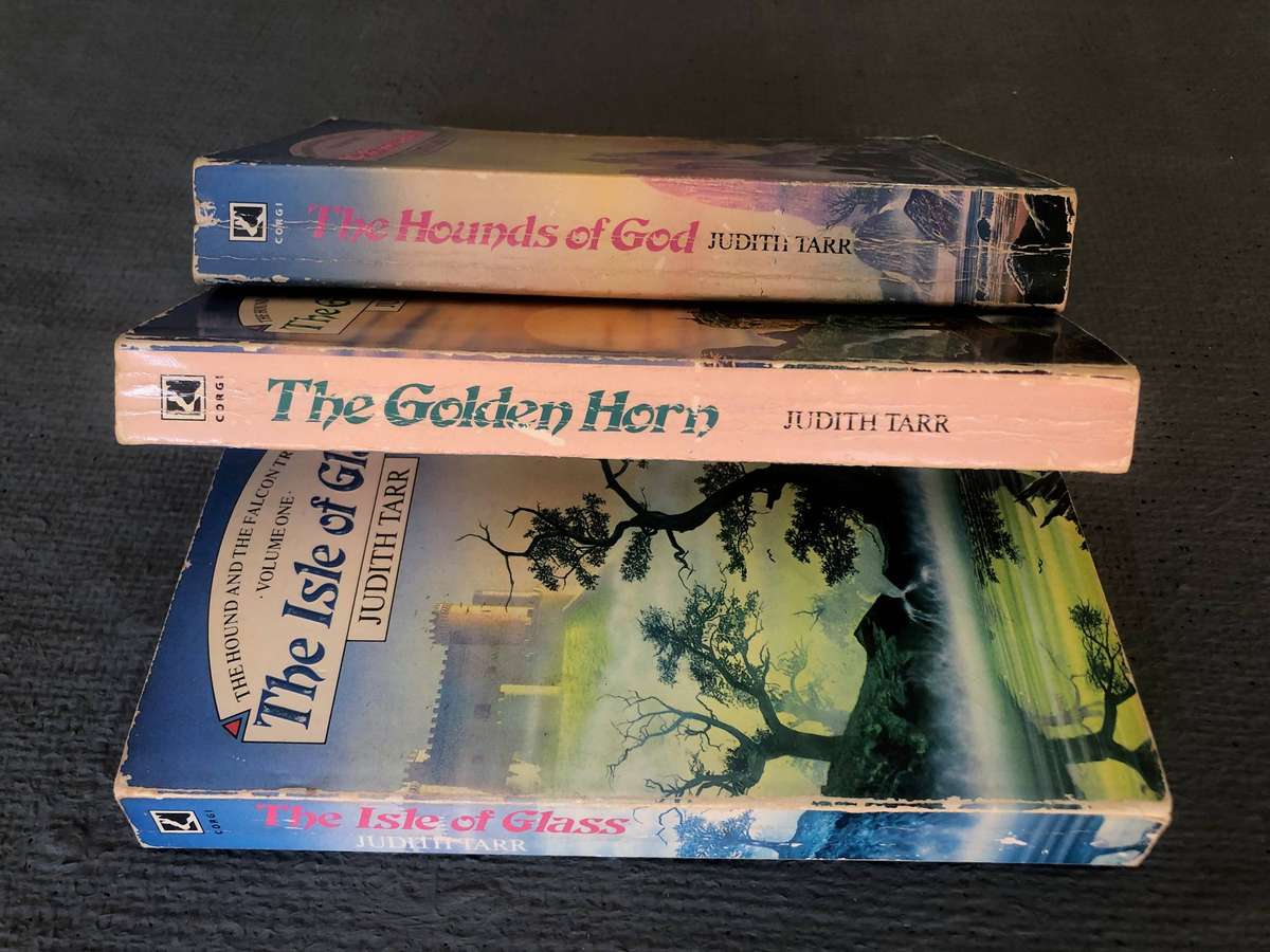 The Hound and the Falcon Trilogy - Judith Tarr