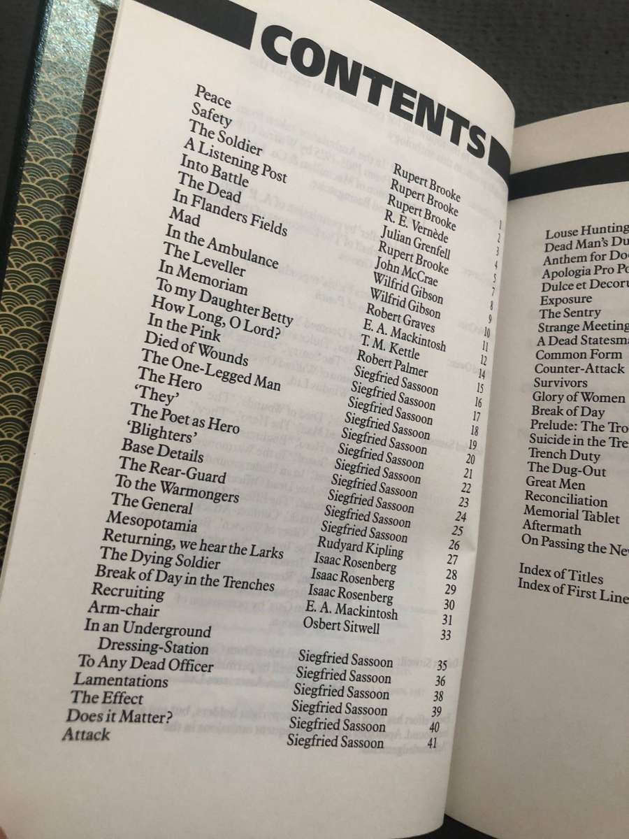 The War Poets: An Anthology (The Great Writers Library)
