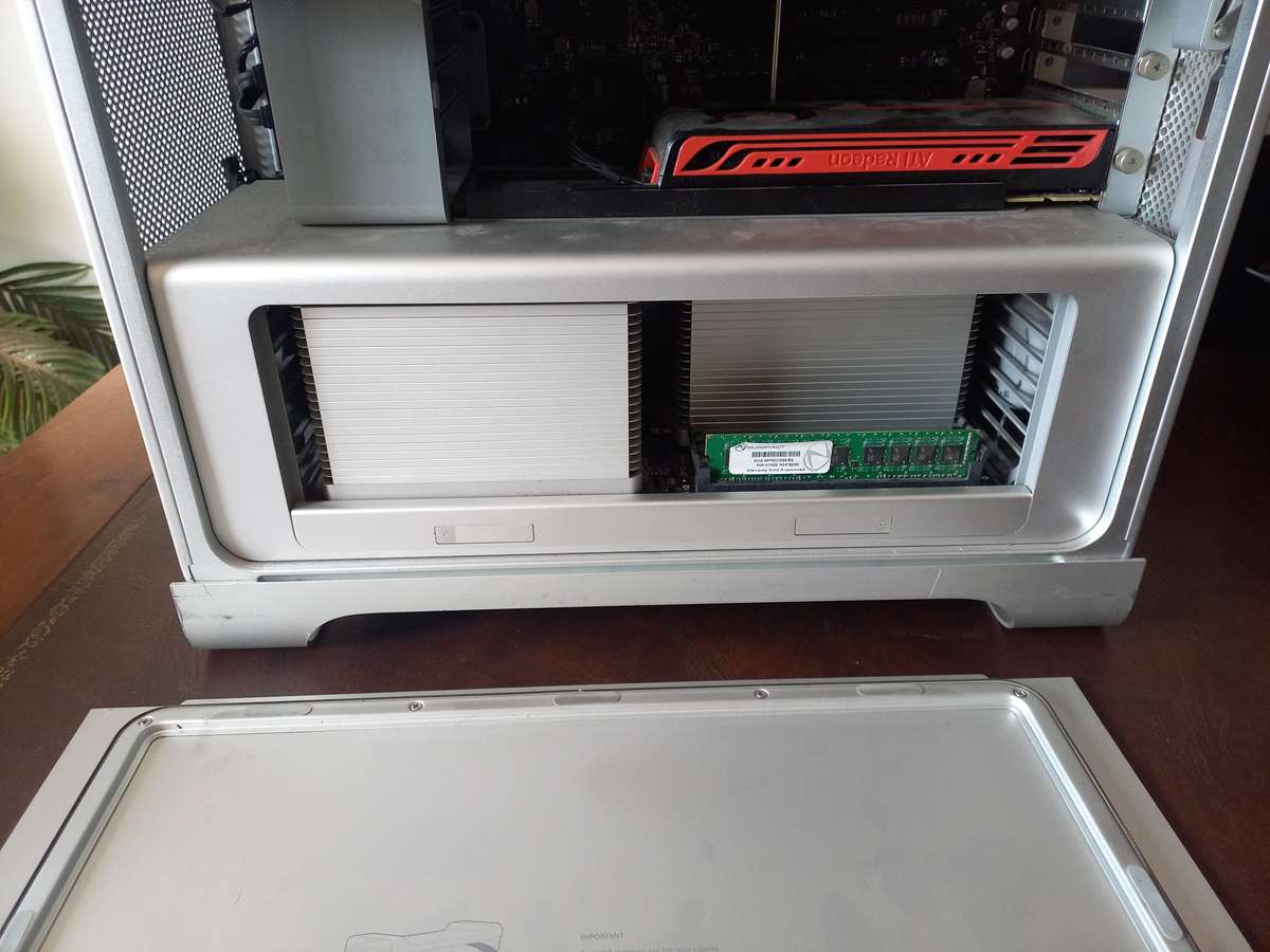 Mac Pro 5,1 MacOs/2TB/2x Xeon/ Radeon 5770/16GB