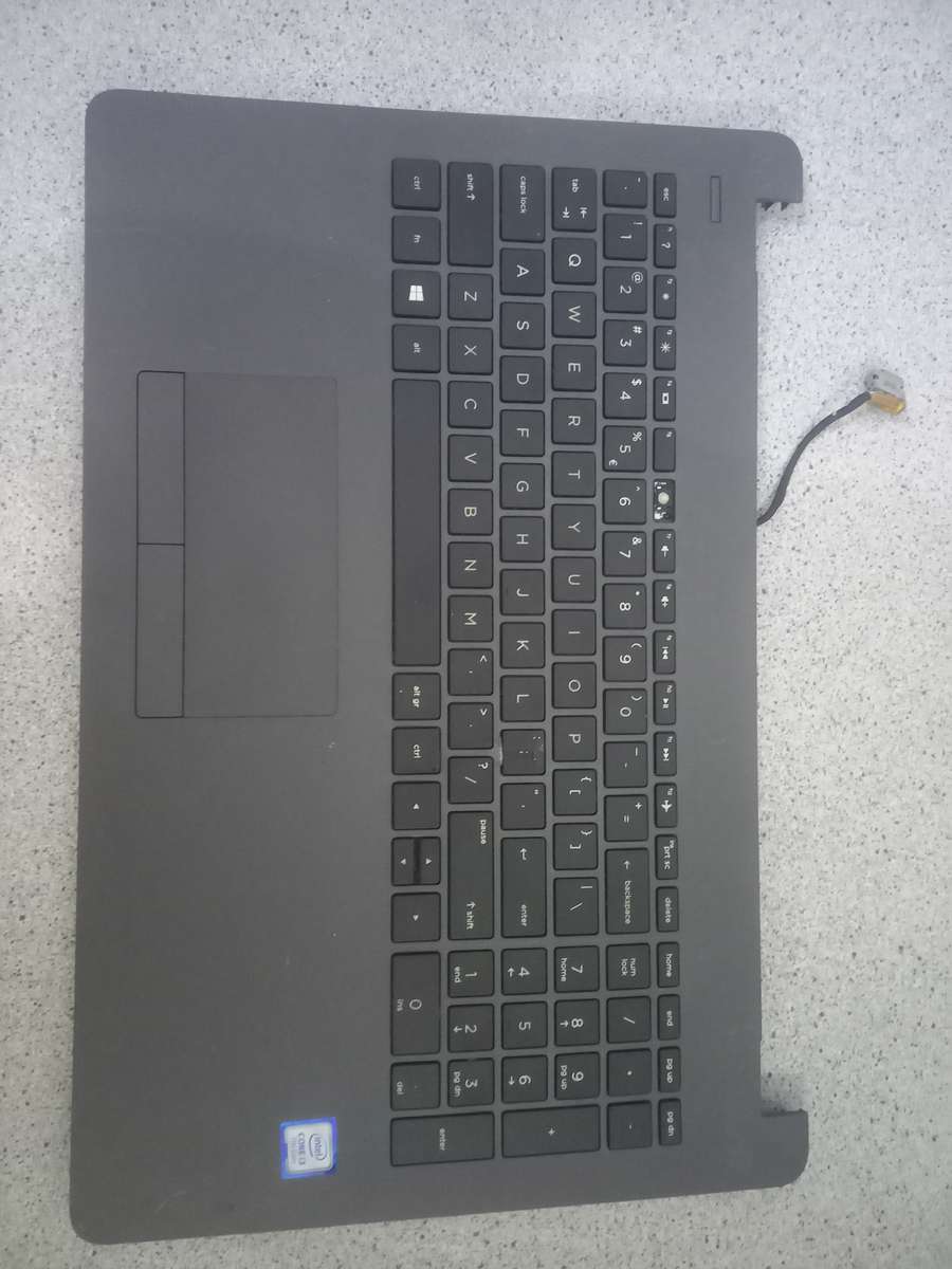 HP Core i3 7th gen Working. Read Desc.