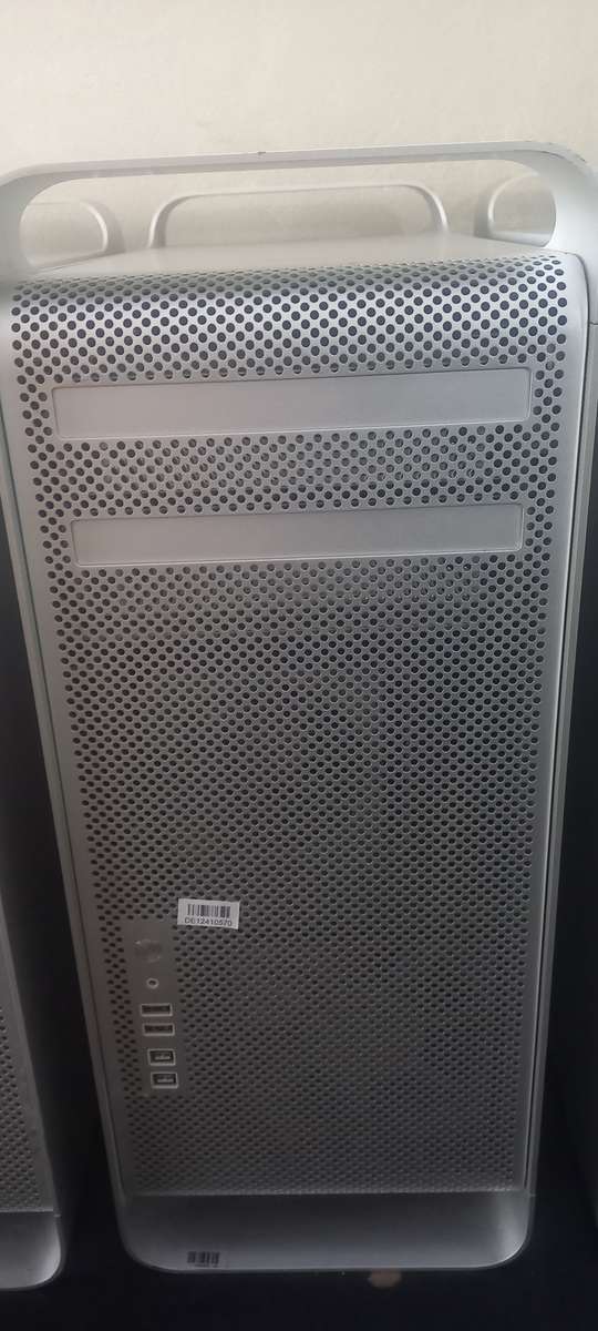 Mac Pro 2x Xeon on Auction (Read Description)