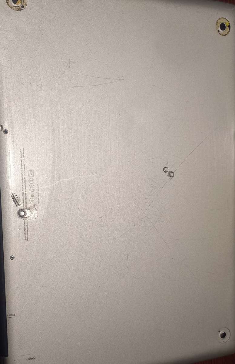 15 INCH Macbook Pro Core i7