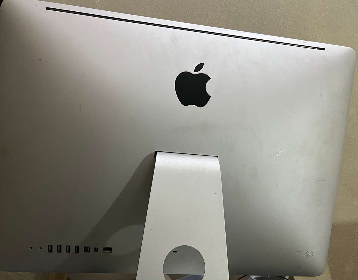 iMac 21.5