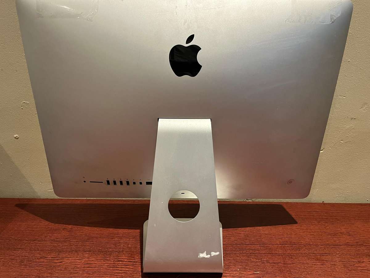 2x Apple iMac 21.5" (2012 & 2013)