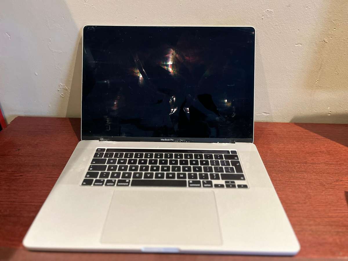 2019 MacBook Pro 16" Touch Bar | As-Is Condition