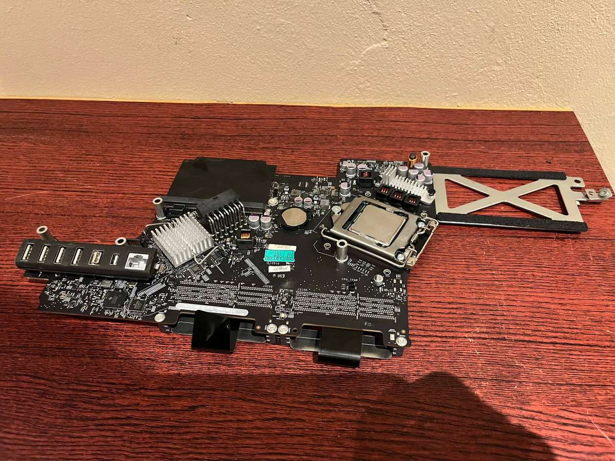 A1311 Mid 2010 iMac Core i5 Motherboard Logic Board (Read)