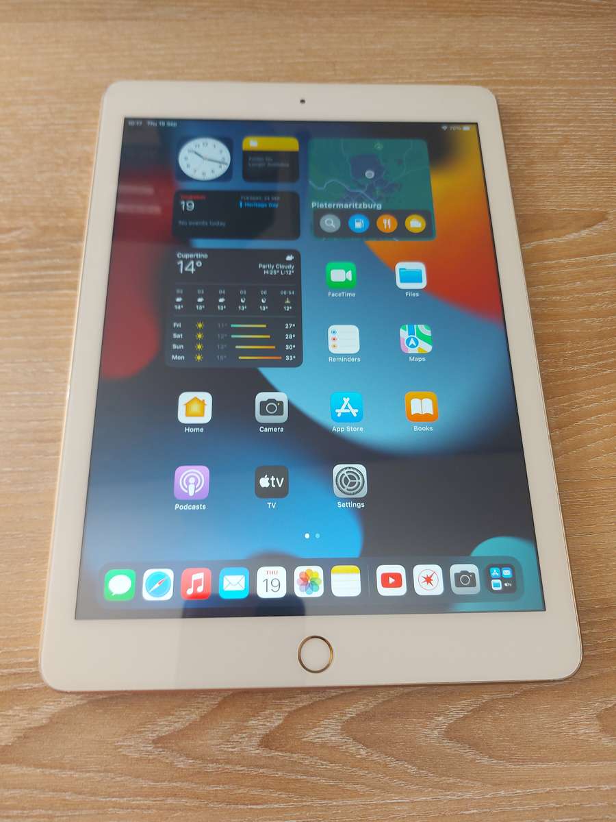 iPad 5th gen WiFi (2017) **bargain**