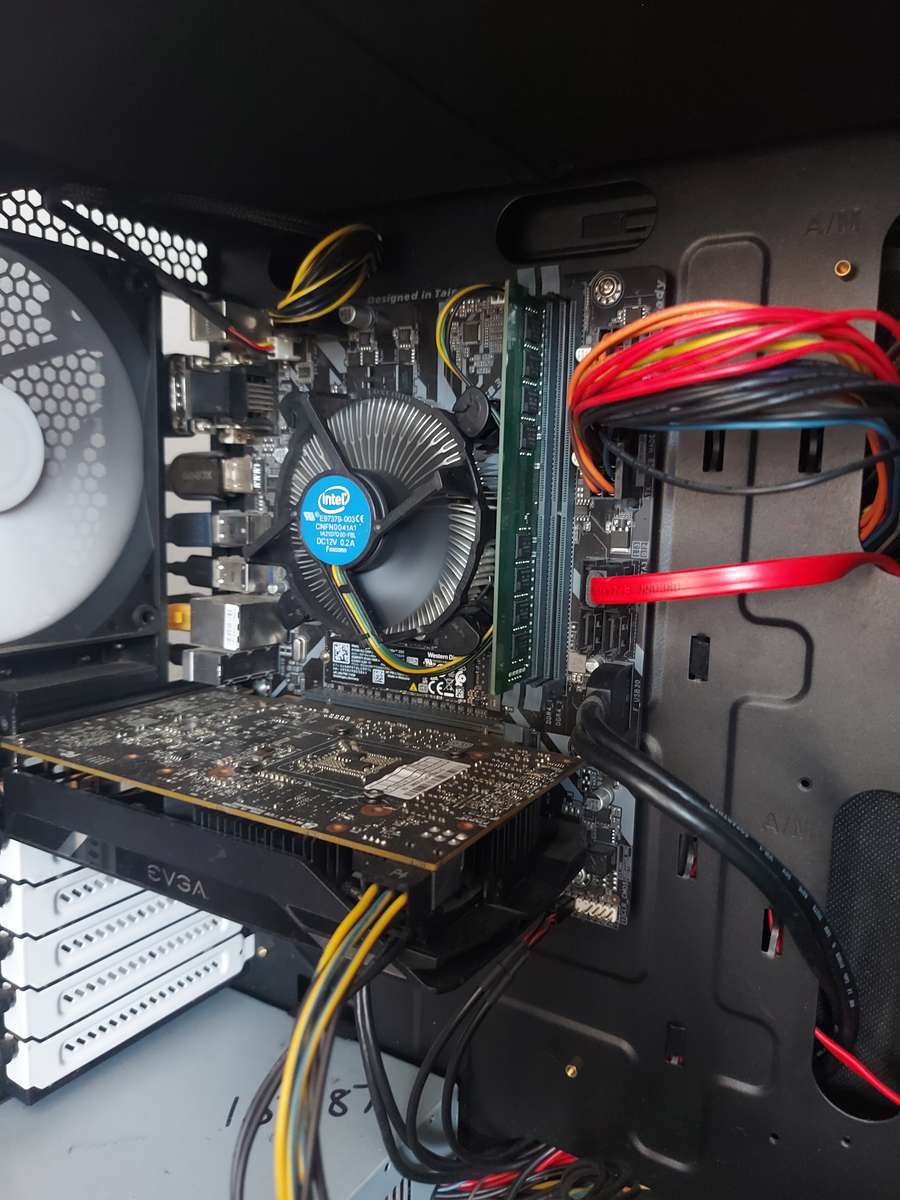 i3 8th gen + Motherboard + 16gb Ram **Bargain**