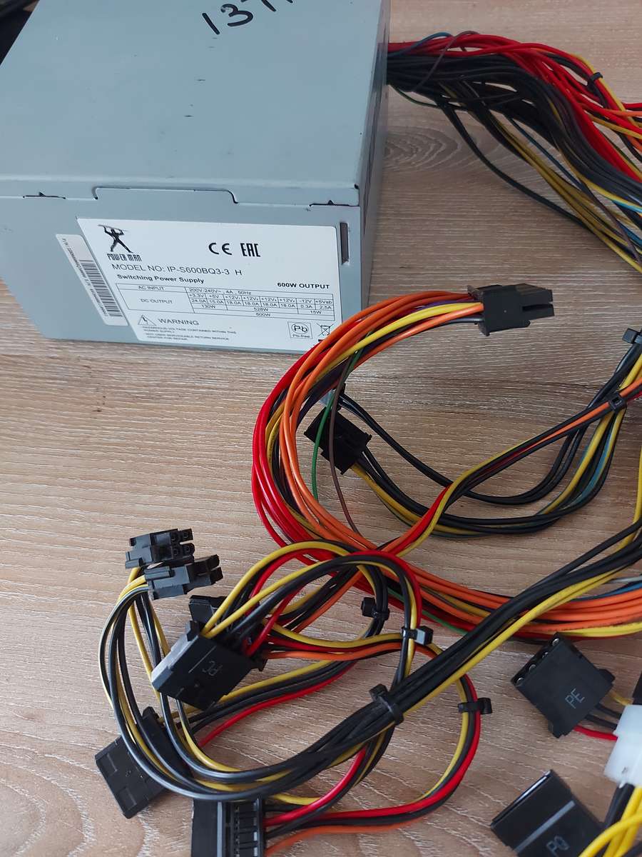 600w Power Supply Unit (PSU)