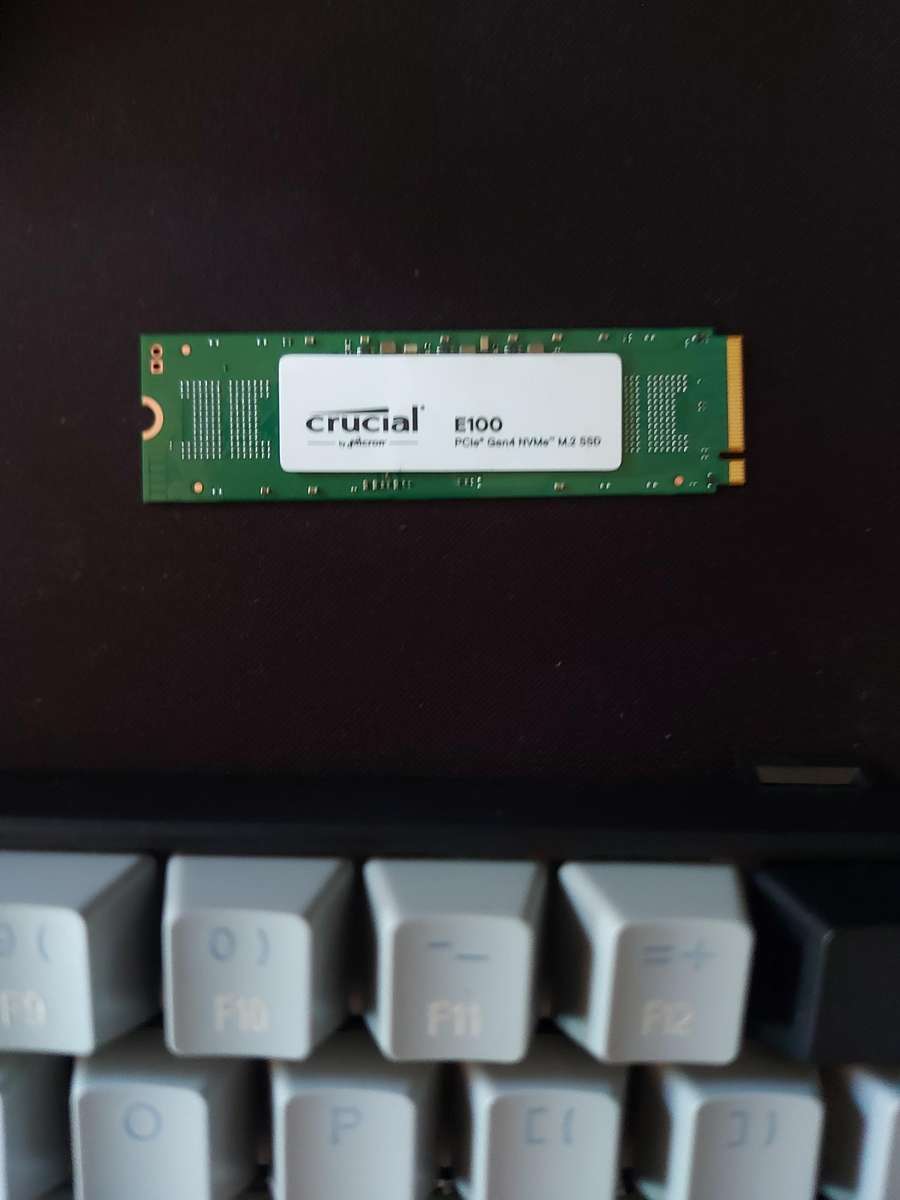 480gb M.2 Nvme Gen 4 (Windows 11 installed)