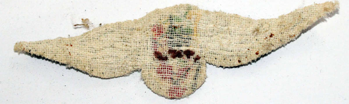 Original WW2 SAAF Pilot wings (moth eaten)