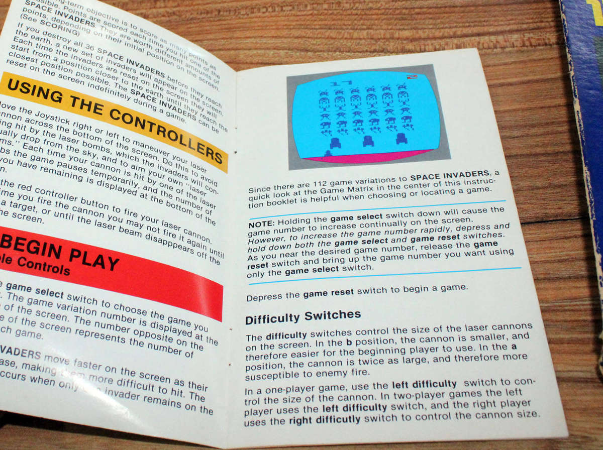Atari Video Computer System - Space Invaders