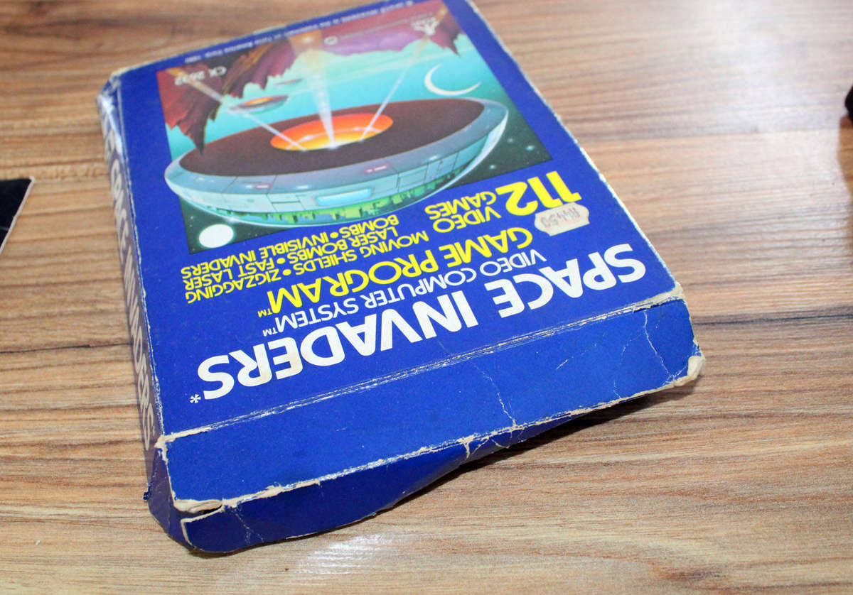 Atari Video Computer System - Space Invaders