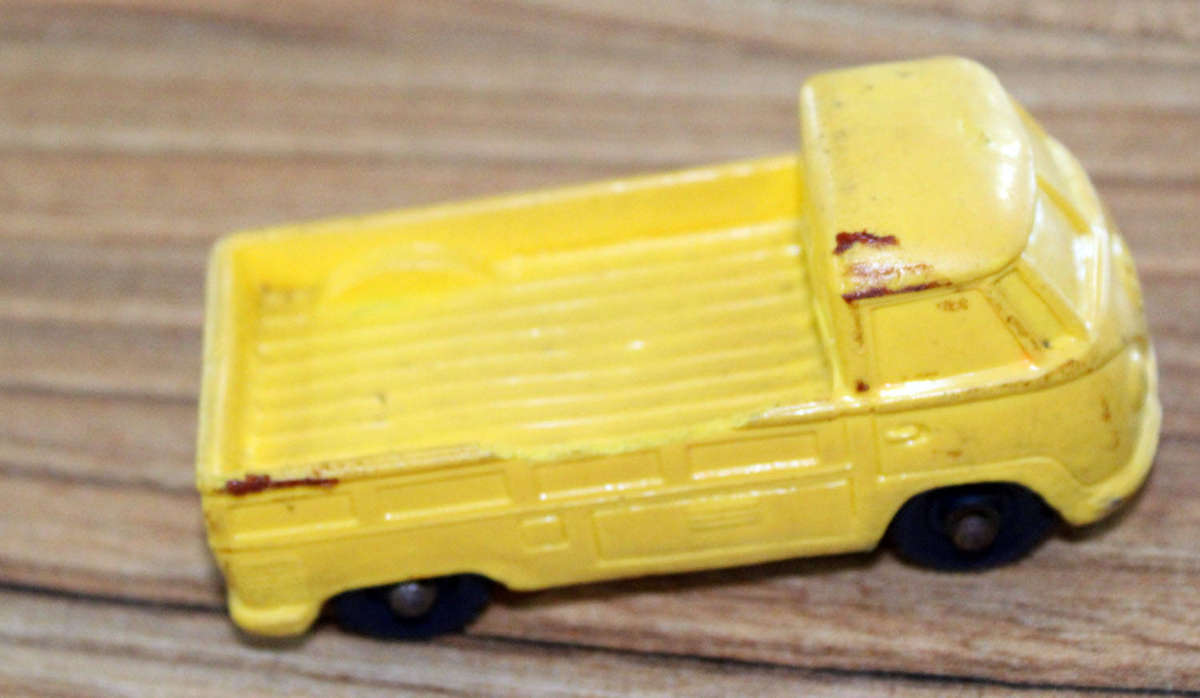 Tomte VW pickup (damaged)