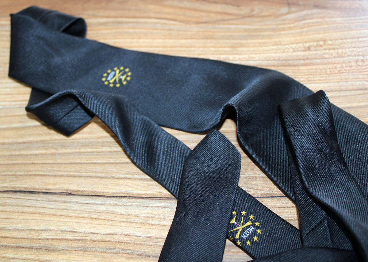 MOTH tie
