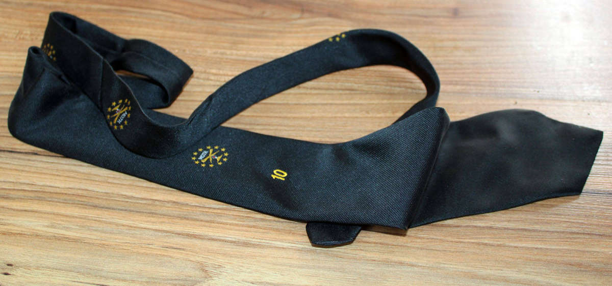 MOTH tie