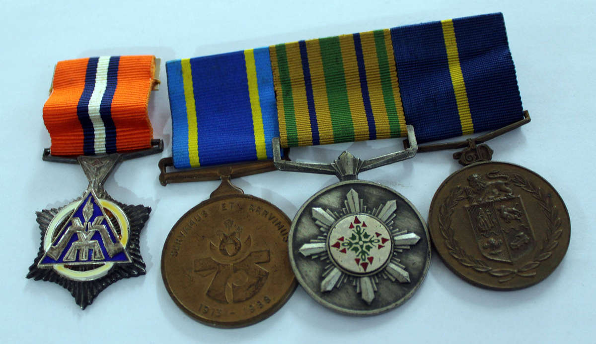SAP medal group awarded to a Colonel