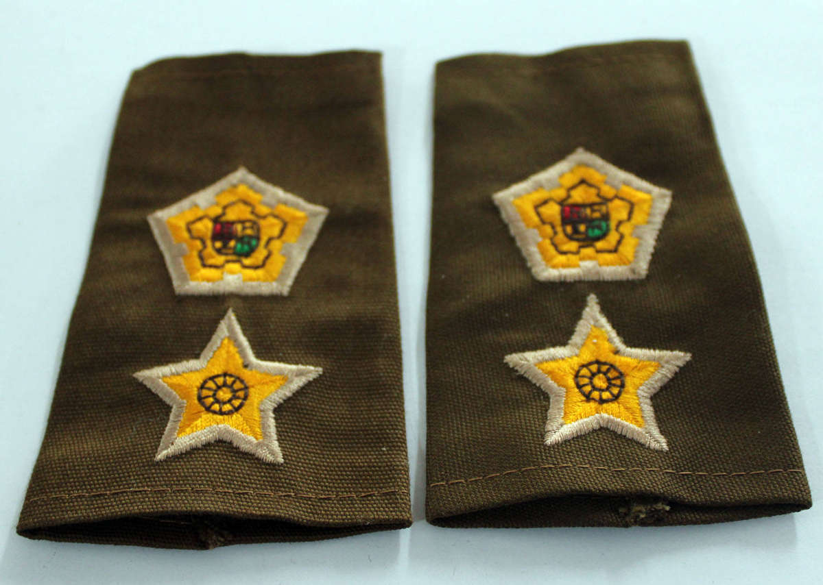 SADF Commandant slip on ranks