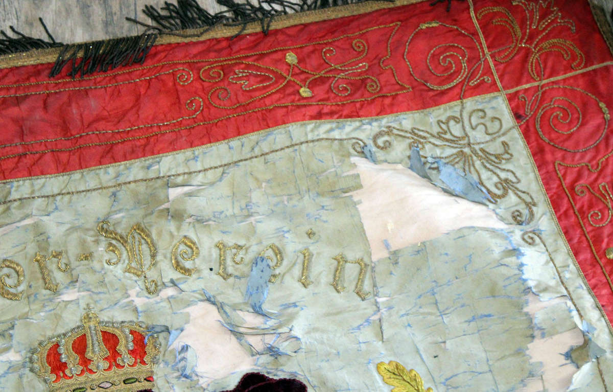 Large Pre WW1 German Veteran's club banner (damaged)