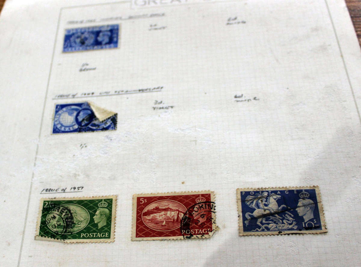 British Stamp collection going from 1840 to 1955 (including penny black)