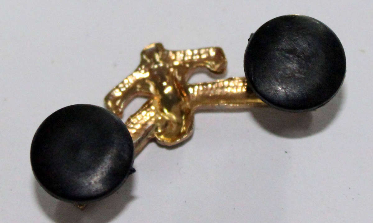 Original SAAF Mess dress collar badge
