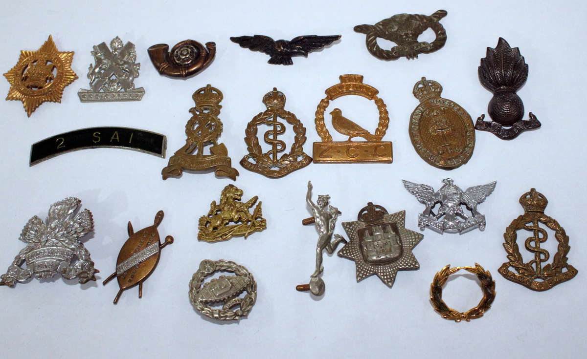 No pin/Damaged badge lot #2