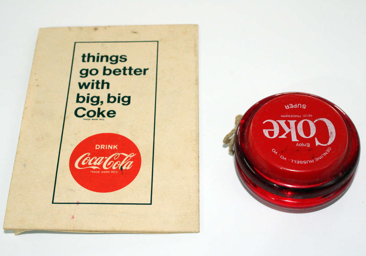 Russell Coke yoyo and booklet